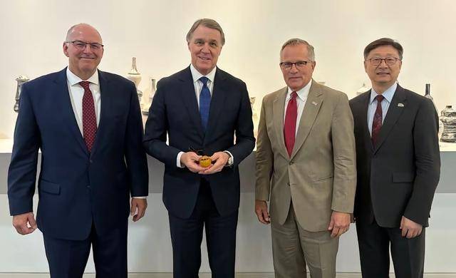 紧急在北京碰头当面想在眼皮底下搞事？mg不朽情缘游戏试玩美日印澳开小会(图26)